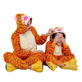 Семейни пижами Кигуруми с участието на Тигри, гащеризон с животни, костюм за cosplay, пижами за деца и възрастни