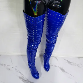 Луксозни ярко-сини дамски ботуши над коляното на платформа и висок ток-висок ток с нитове, прилепнали Дамски обувки с кръгло бомбе